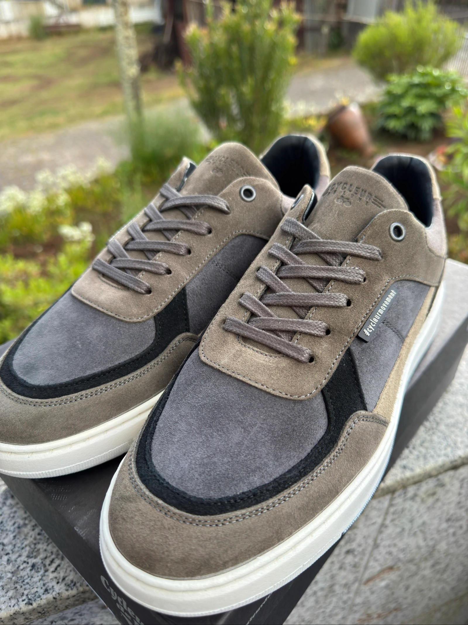 Anthracite suède sneakers – photo 3